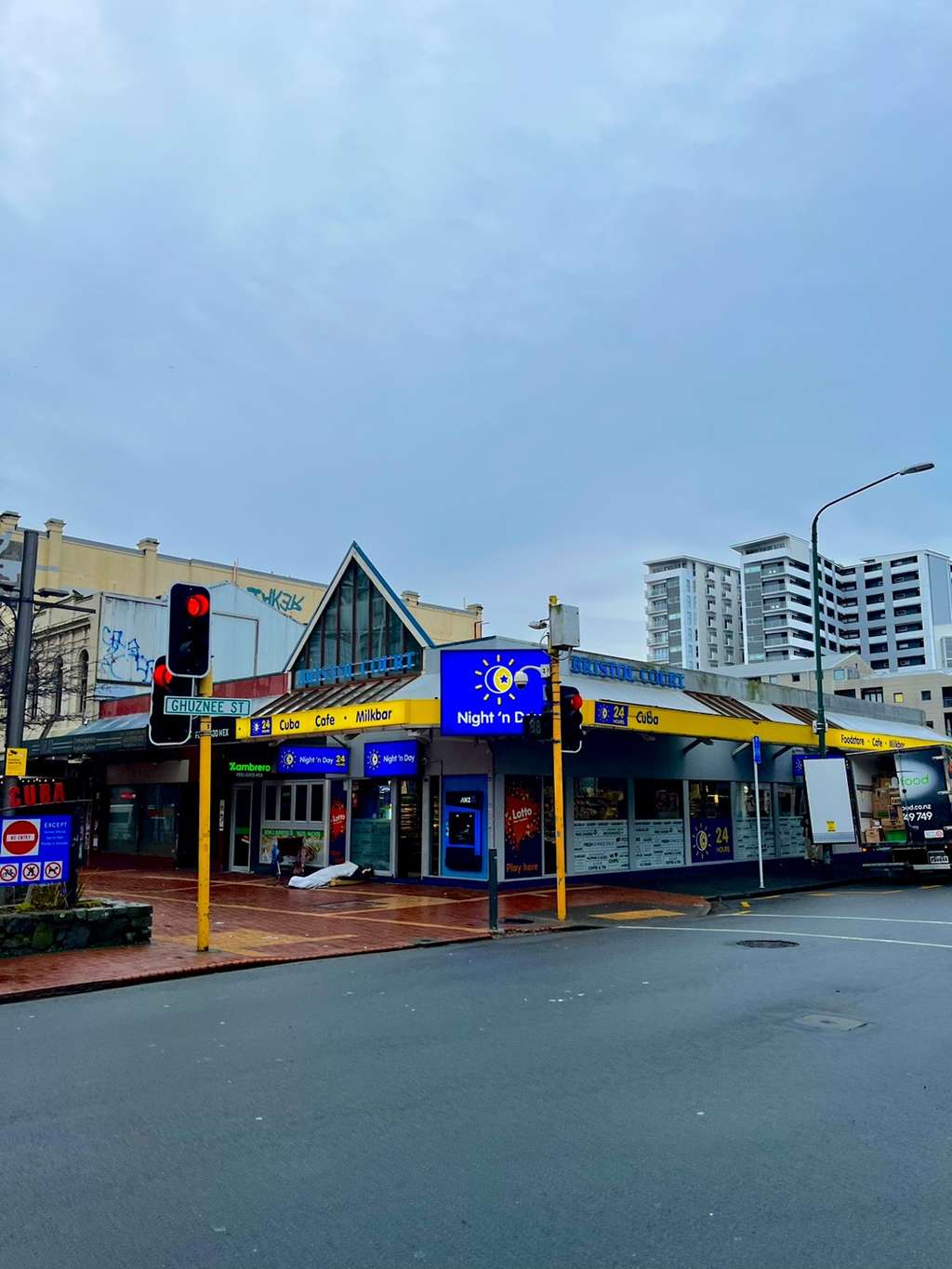 Night 'n Day Cuba Street