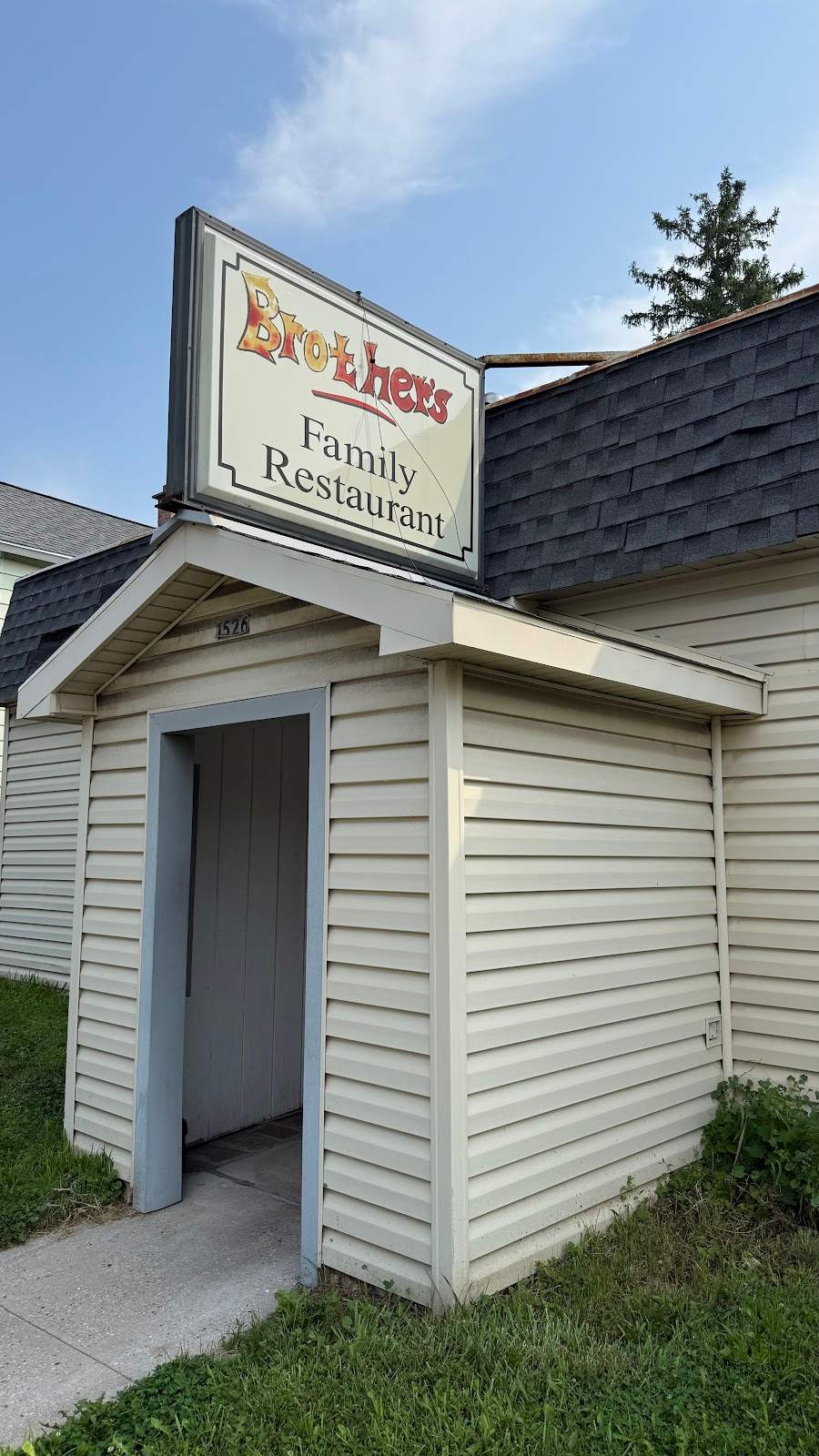Brother's Family Restaurant — photo 1