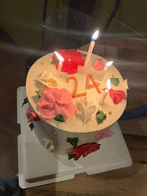 Sienna Cakery — photo 4