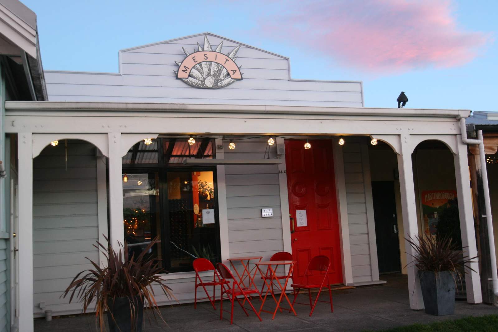 Mesita Wine Bar — photo 1