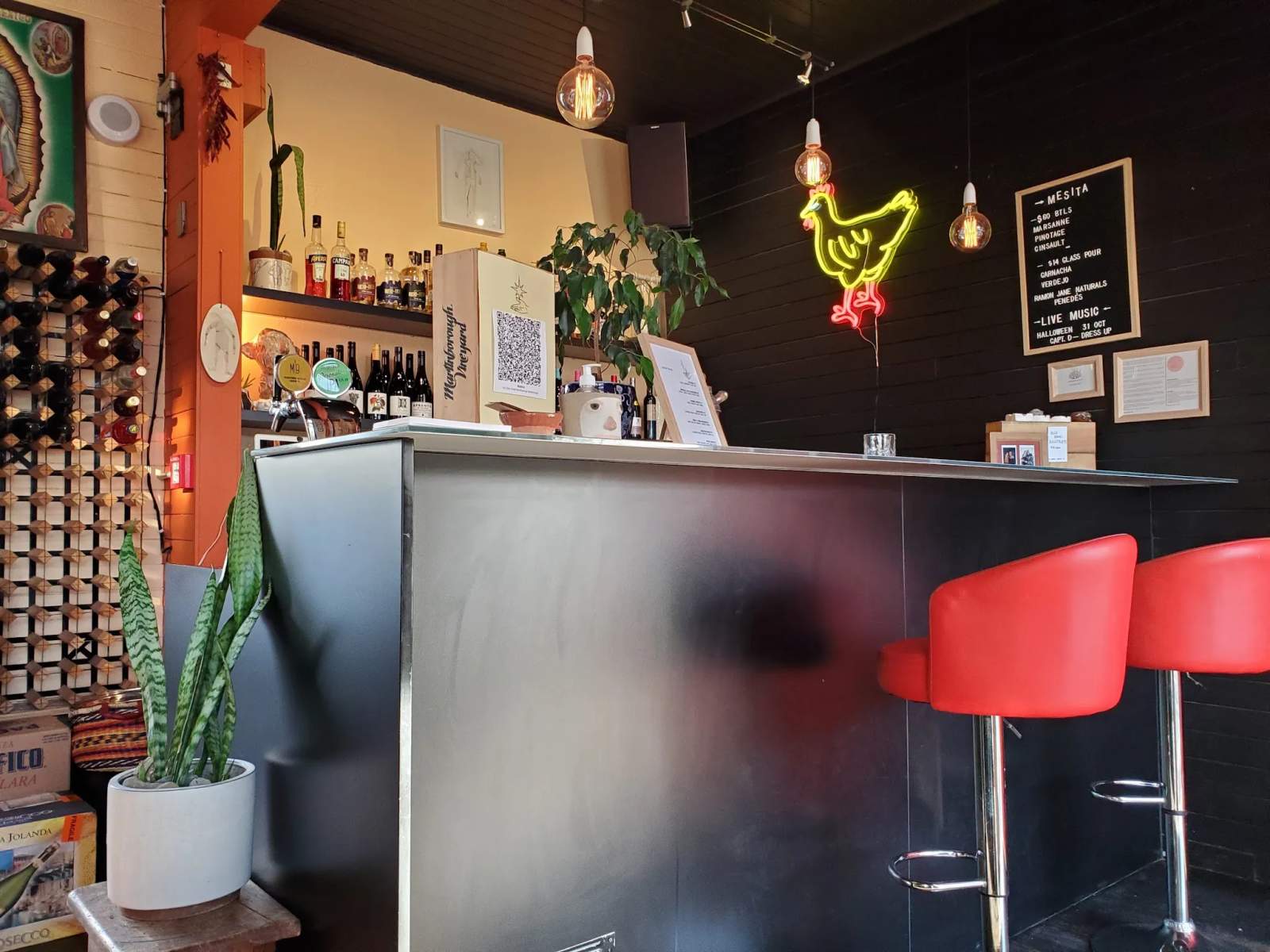 Mesita Wine Bar — photo 5