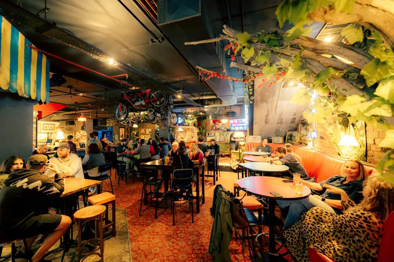Leroy's — photo 1