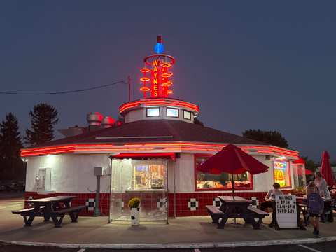 Wayne's Drive-In — photo 3