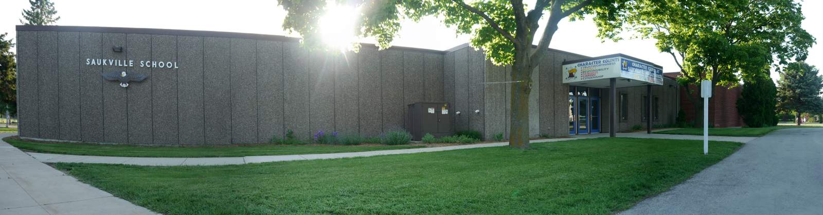 Saukville Elementary School — photo 1
