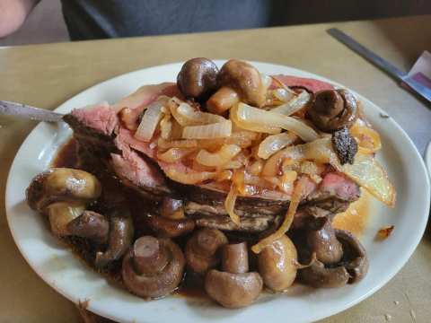 Maple Tree Supper Club — photo 2