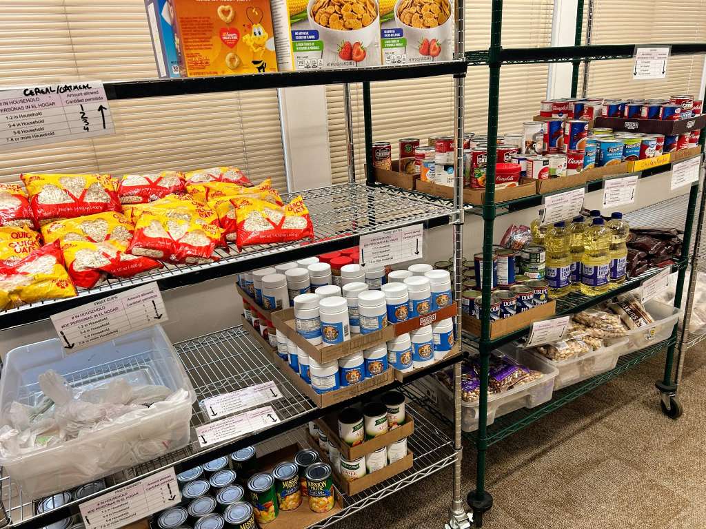 Bay View Community Center's Emergency Food Pantry