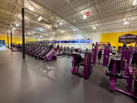 Planet Fitness — photo 2