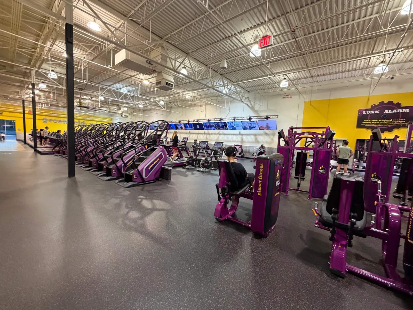 Planet Fitness — photo 2