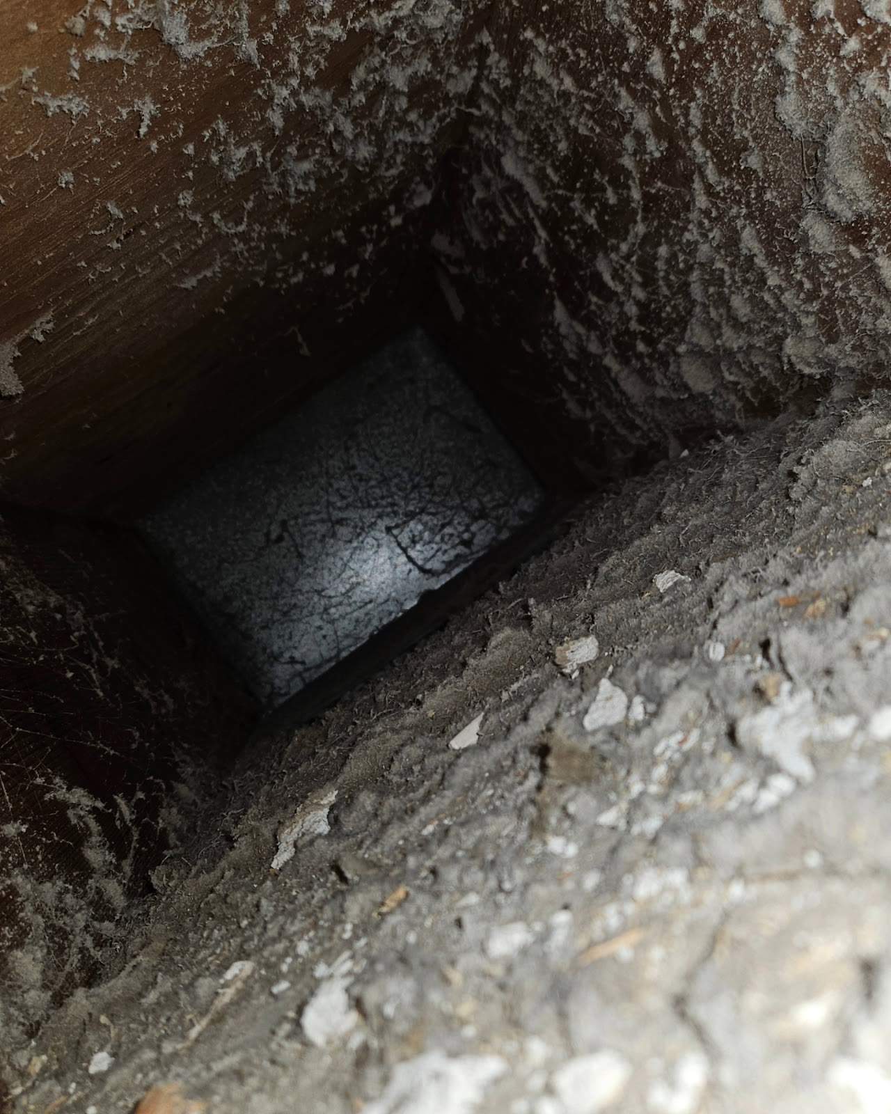 Wisconsin Natural Air Duct Cleaning Cedarburg — photo 2