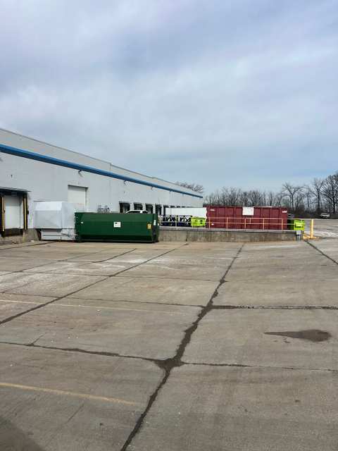 Lindner Logistics, LLC (S 6th St) — photo 2