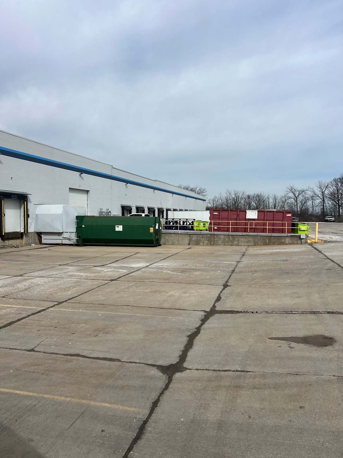 Lindner Logistics, LLC (S 6th St) — photo 2