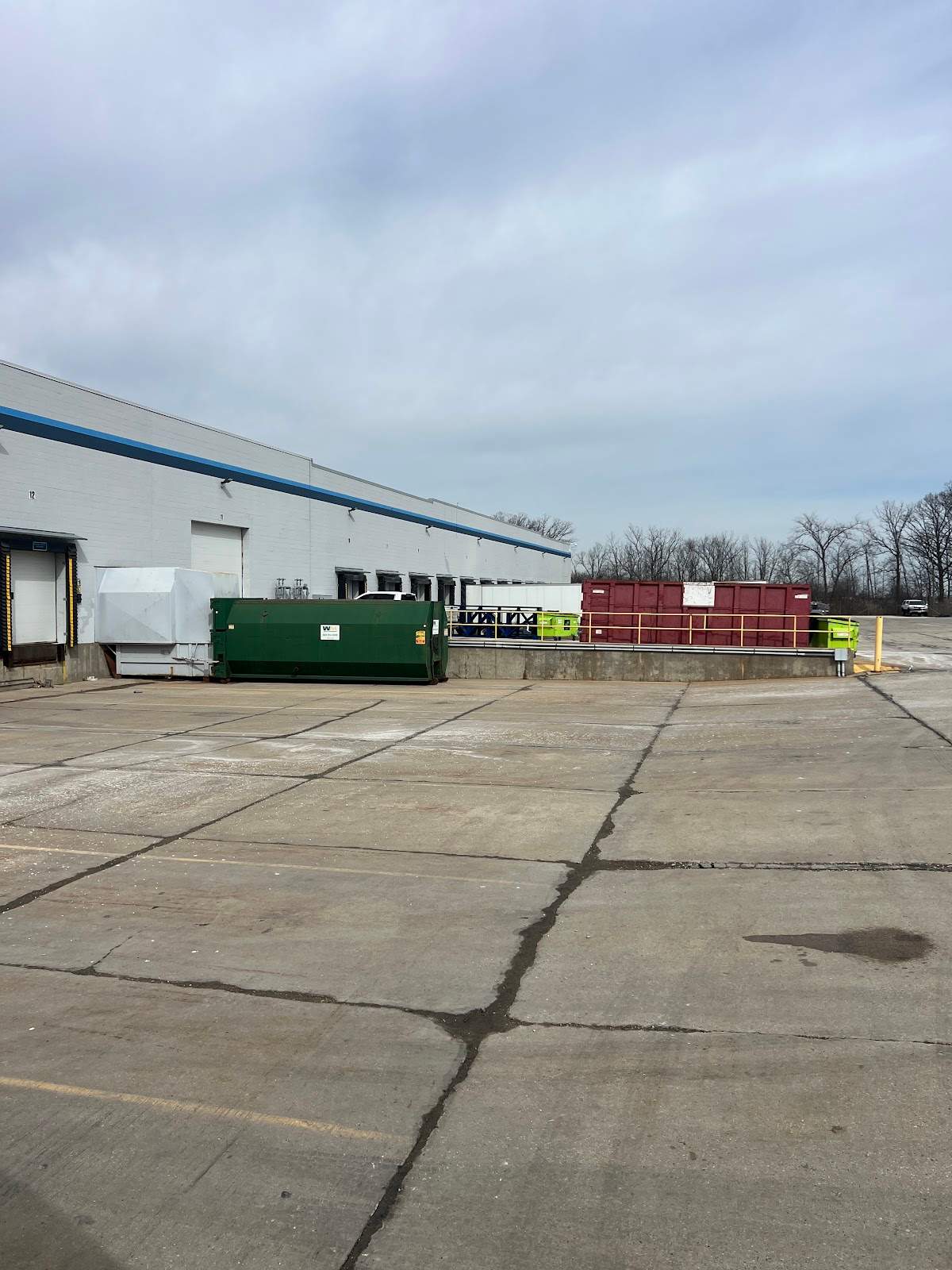 Lindner Logistics, LLC (S 6th St) — photo 2