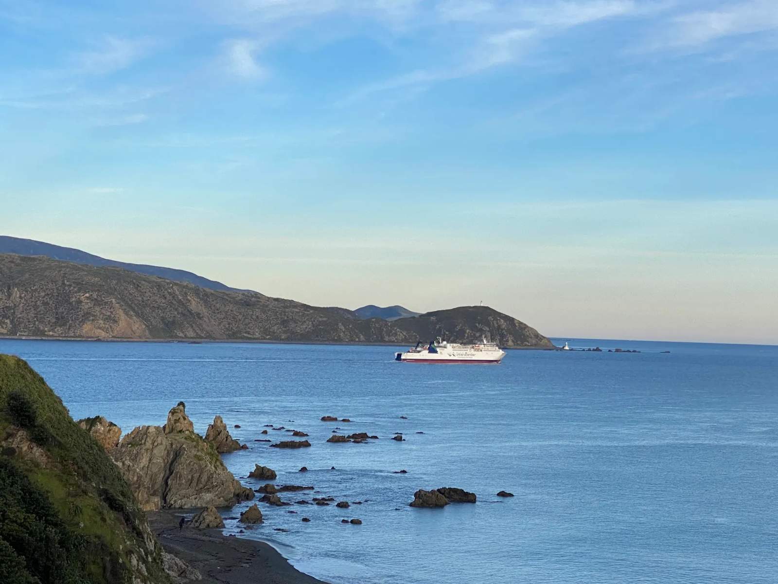 Breaker Bay — photo 3