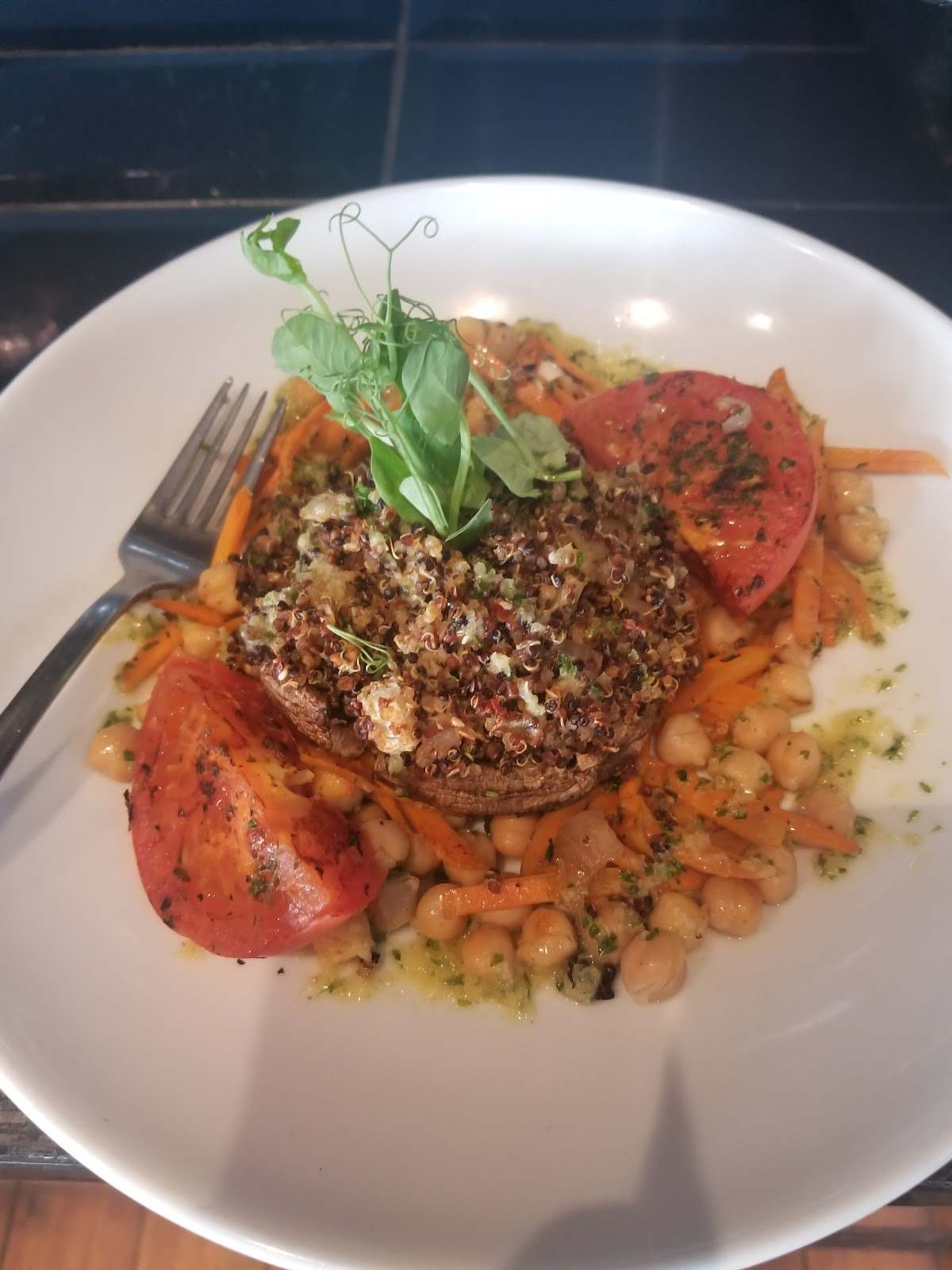 Tonic Bar & Bistro — photo 2