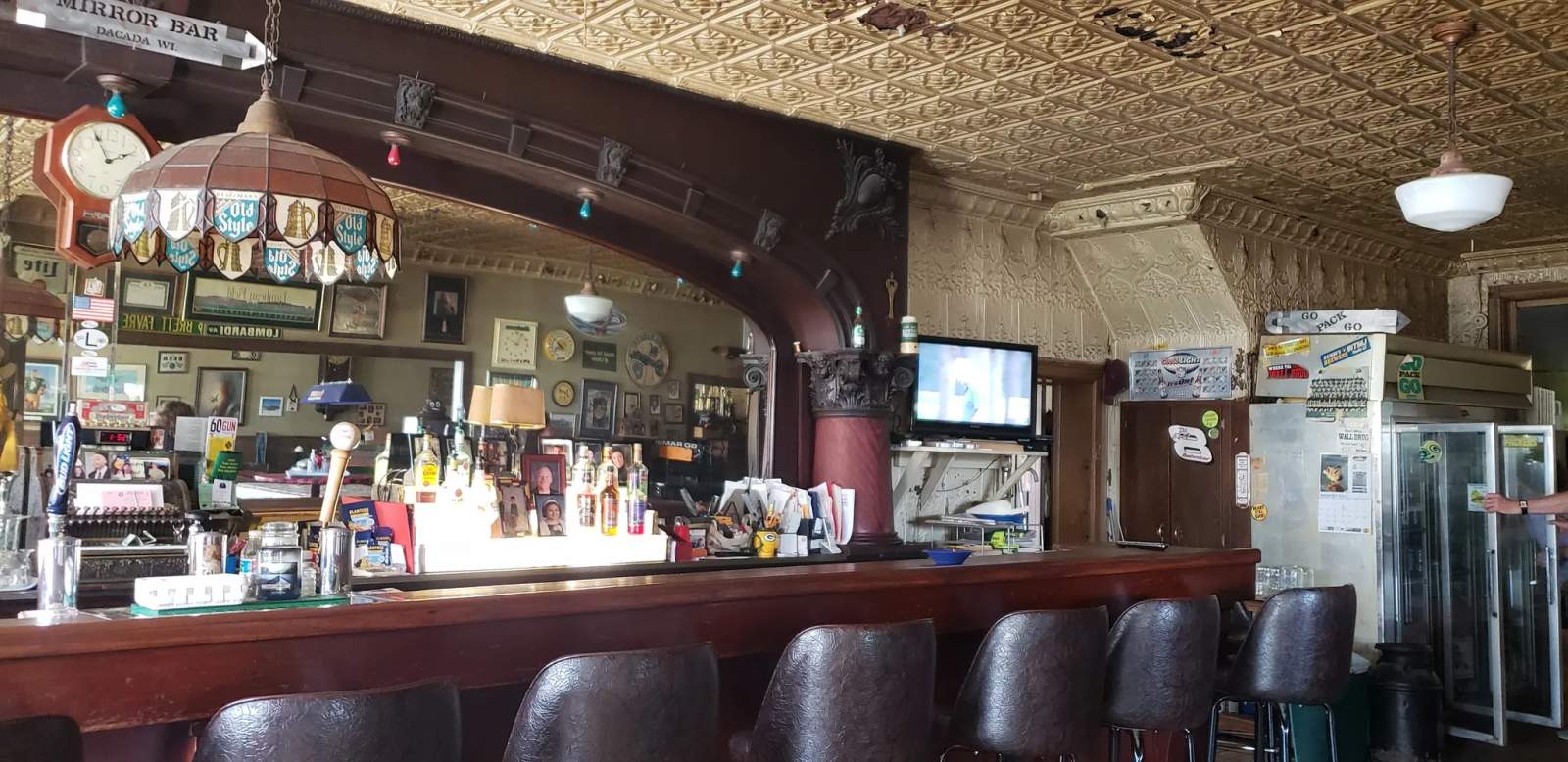 Mirror Bar — photo 1