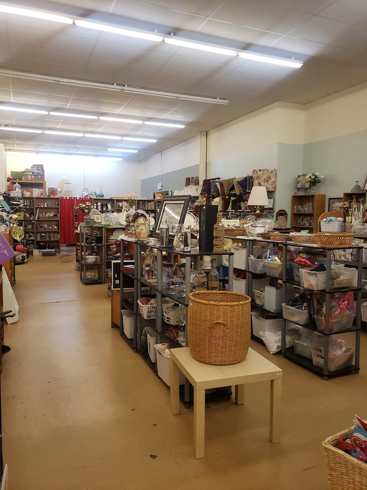 Echoes, A Christian Thrift Store — photo 2