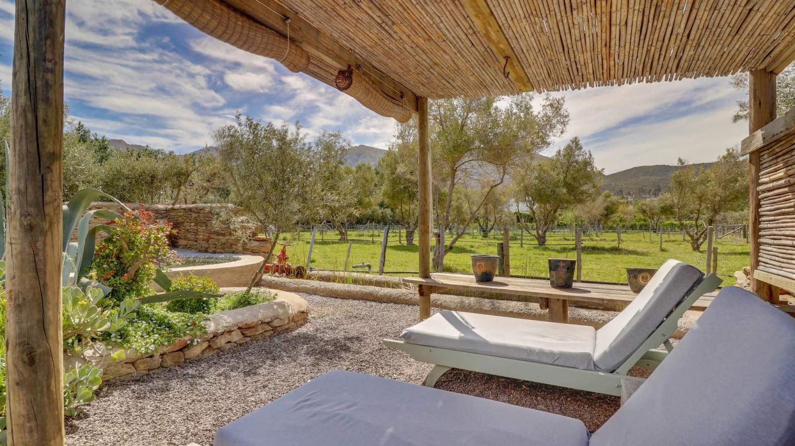 Olive Stone Farm and Cottages — photo 1