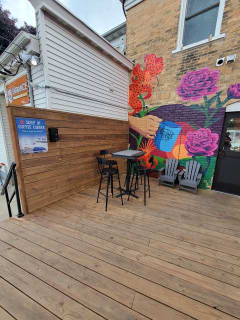 Fizzy Pop Ice Cream Shop — photo 5