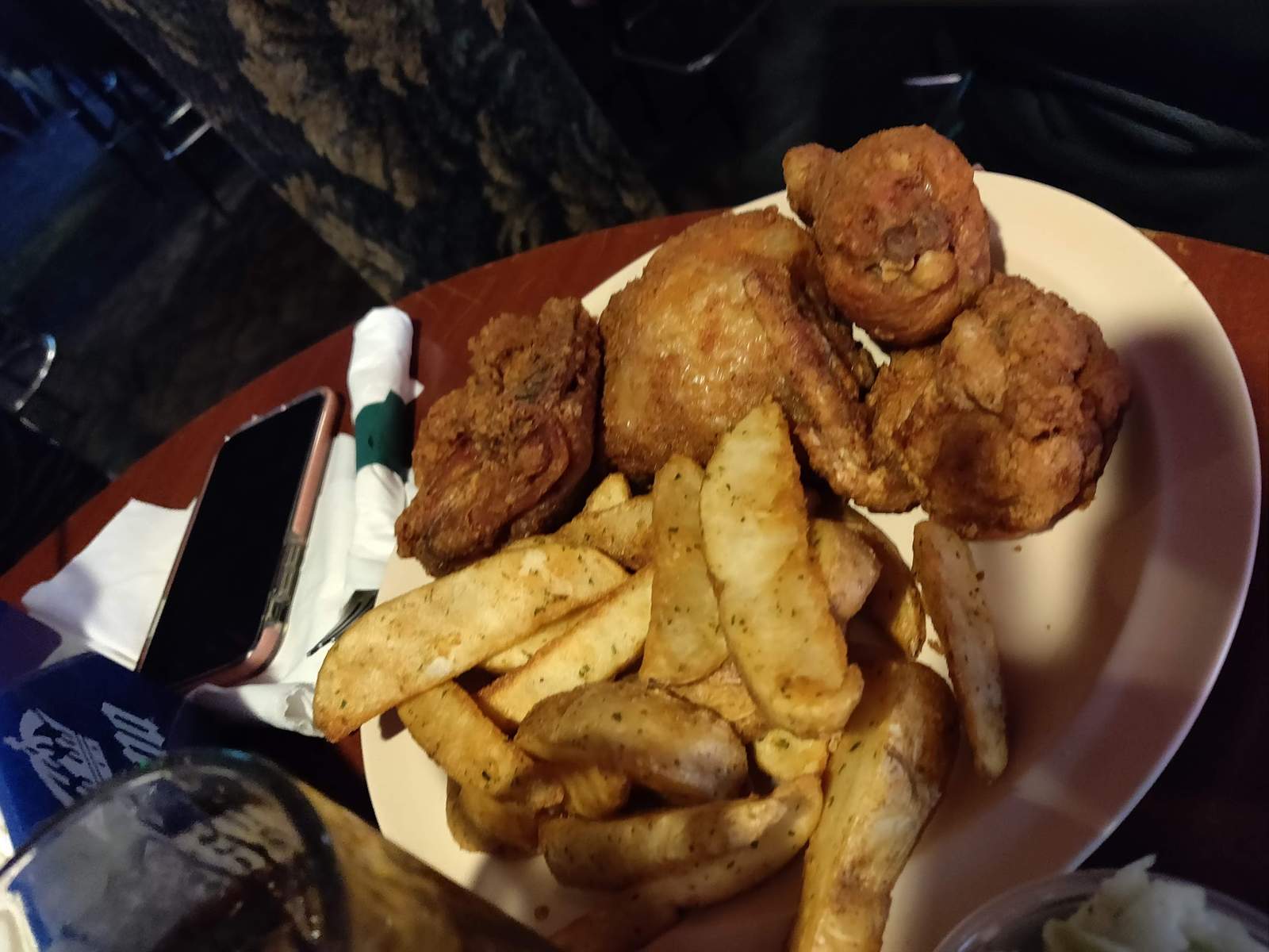 Noey's Pub & Grill — photo 3