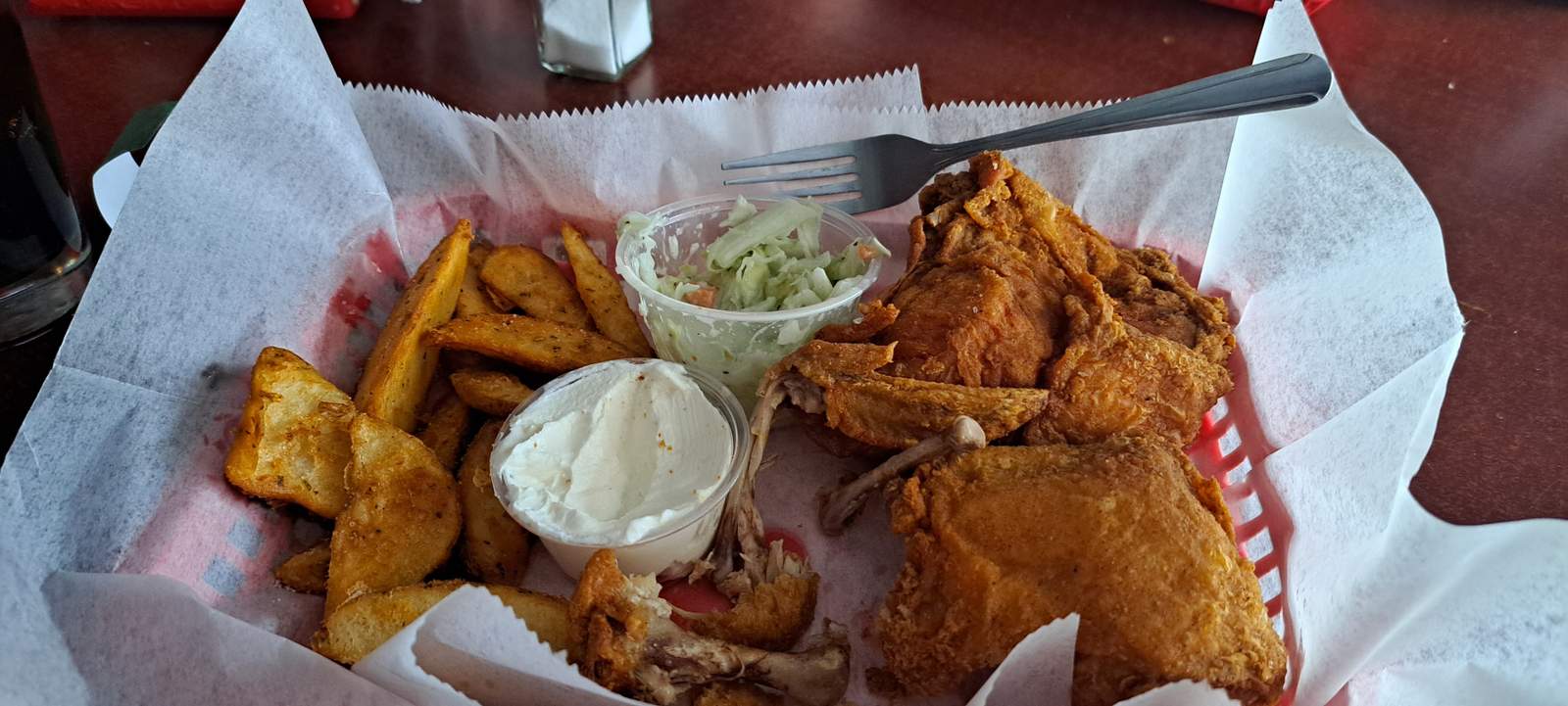 Noey's Pub & Grill — photo 5