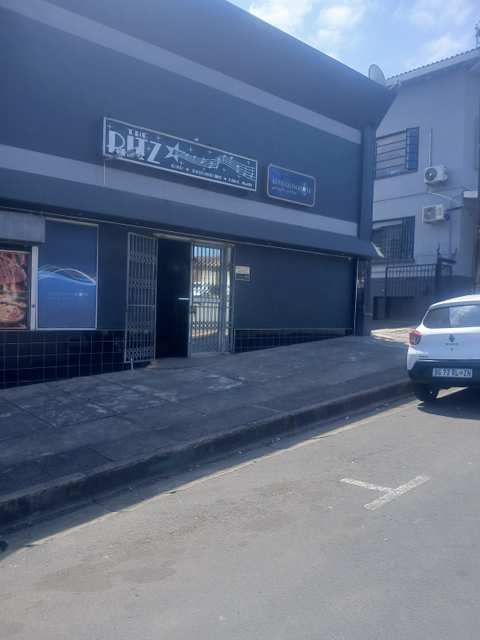 The Ritz Bar & Restaurant — photo 3