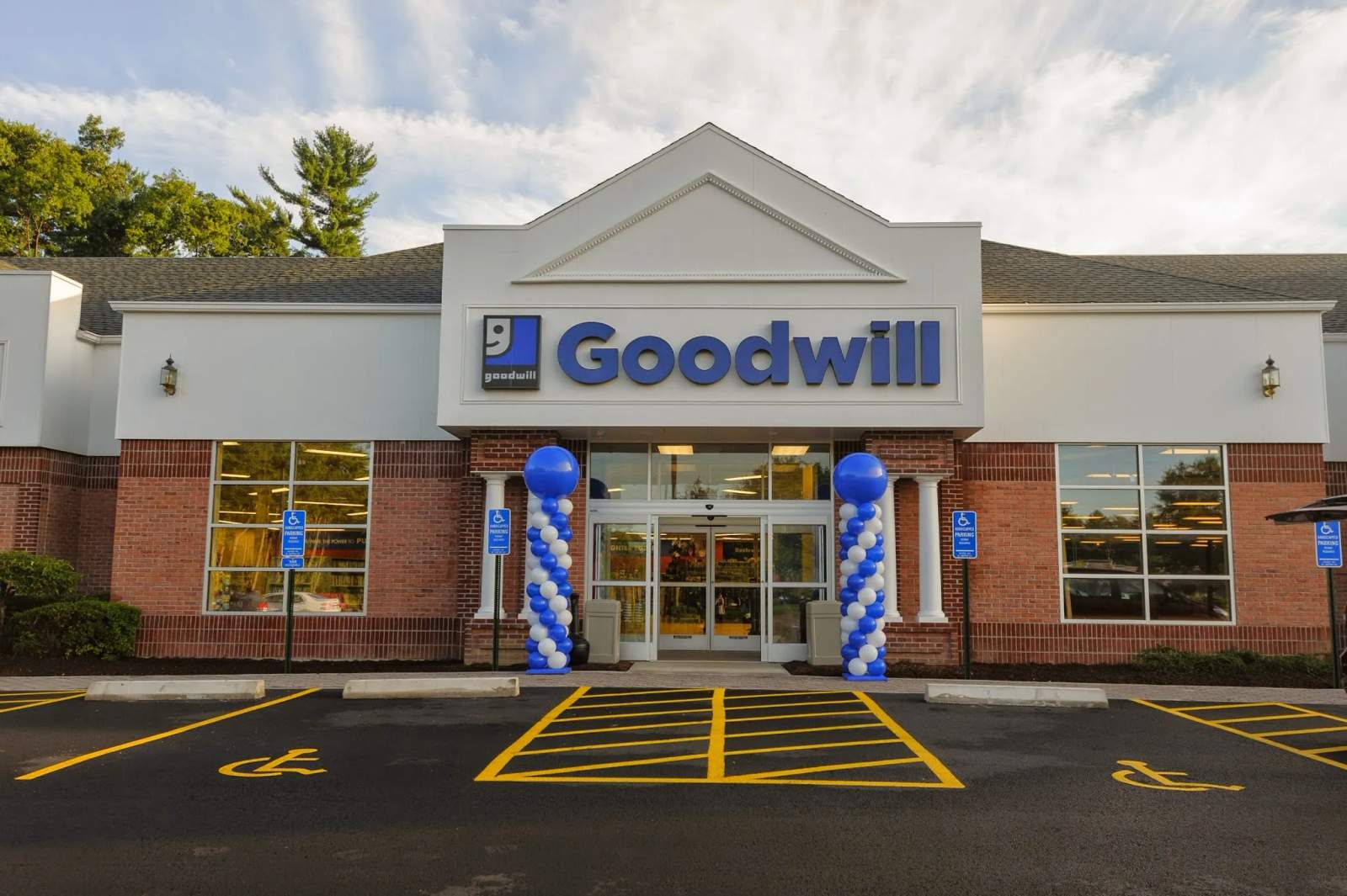 Goodwill Avon Store & Donation Station — photo 1