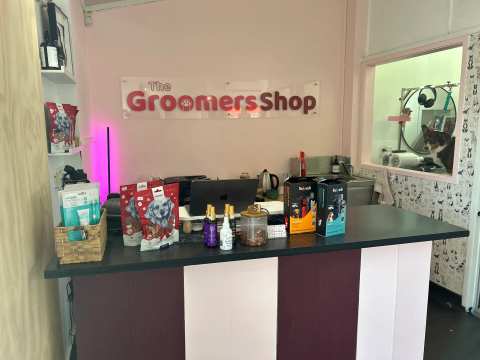 The Groomers Shop — photo 2