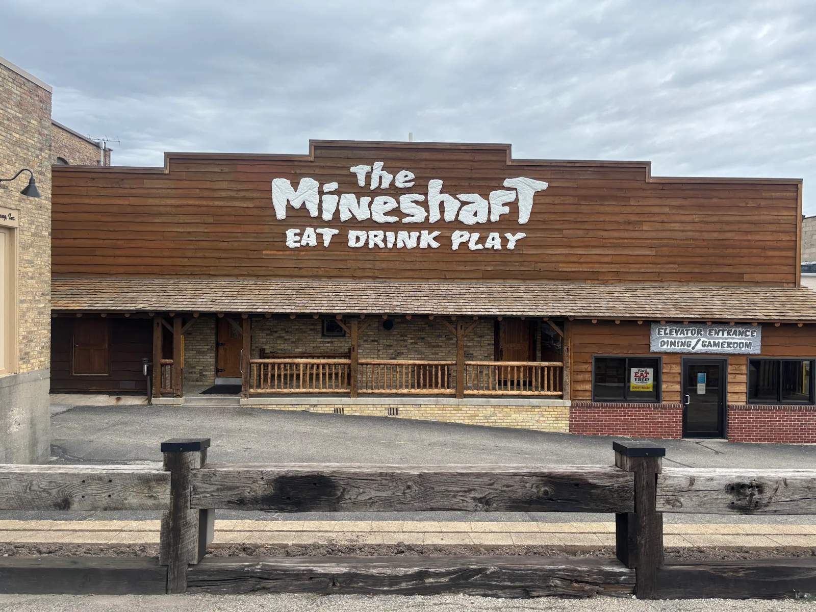 The Mineshaft — photo 3