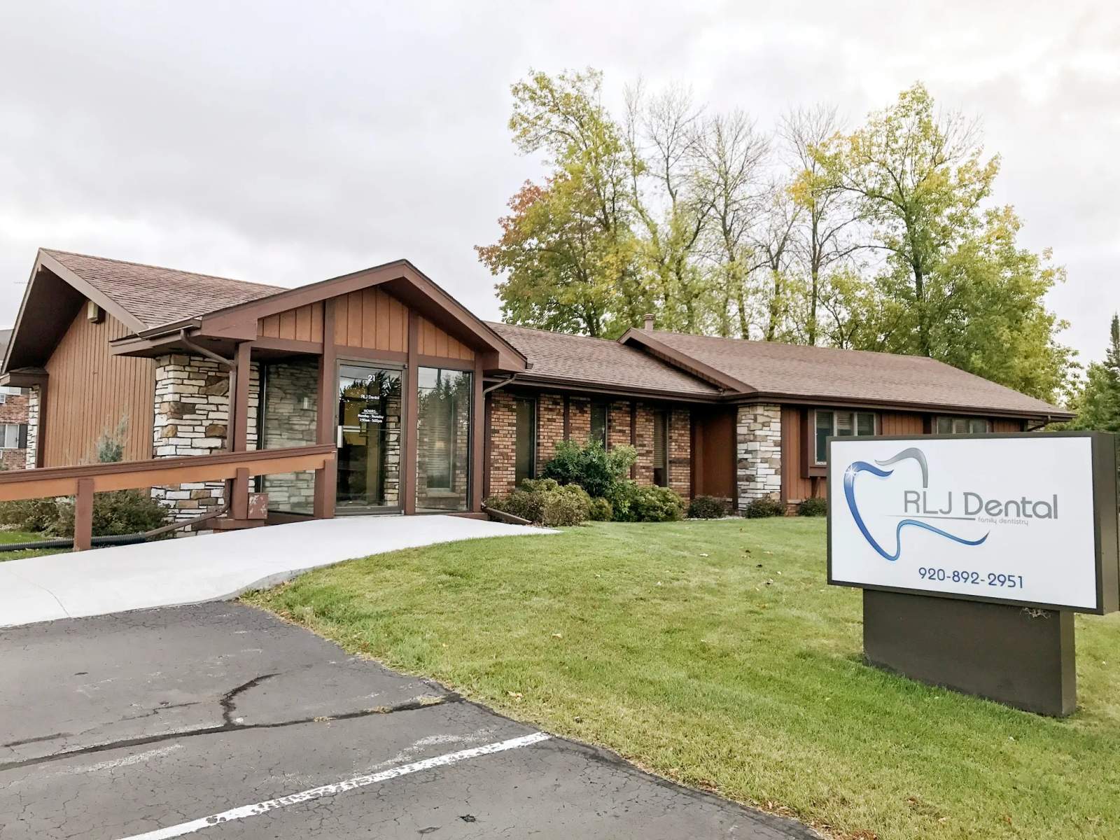 RLJ Dental — photo 2