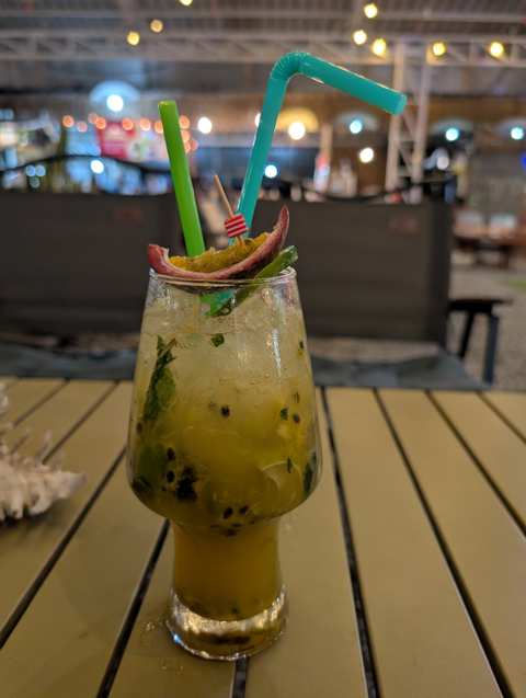 BUS SLOWBAR CAFE' — photo 4