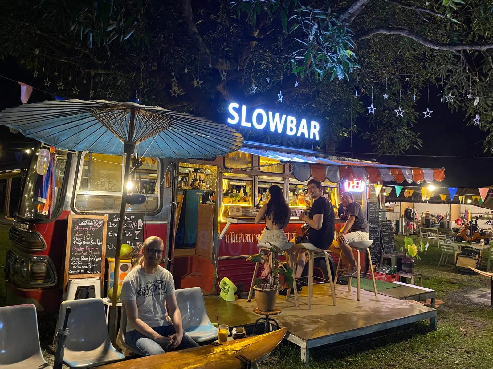 BUS SLOWBAR CAFE' — photo 1
