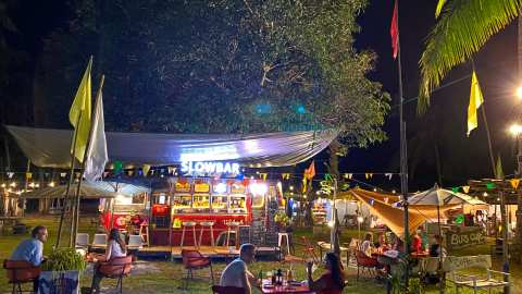 BUS SLOWBAR CAFE' — photo 3