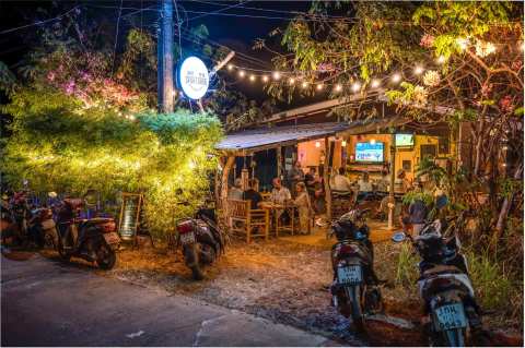 Sportsbar Koh Mak — photo 3