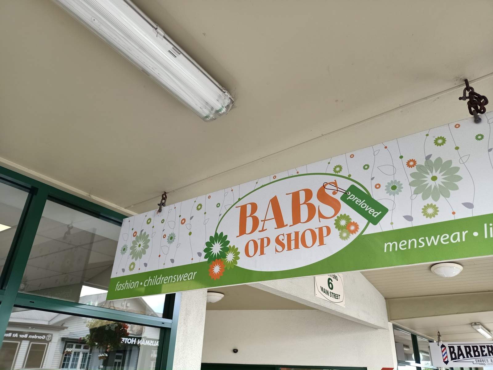 Babs Op Shop — photo 1
