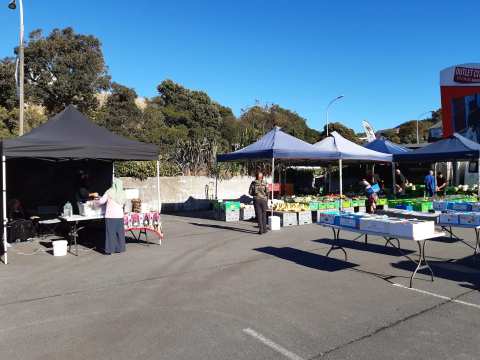 Tawa Lions Saturday Market — photo 2