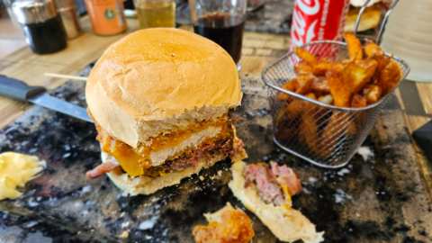 Albera Burger — photo 3