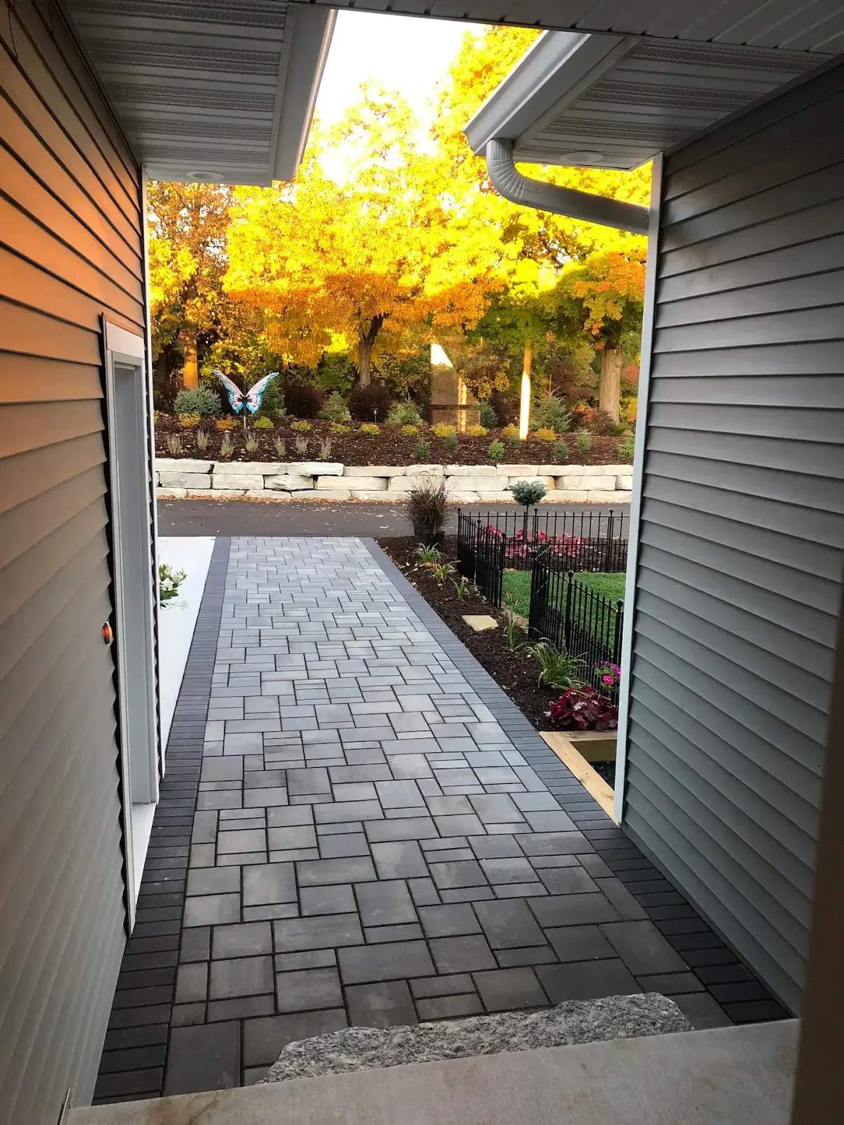 Glacier Ridge Estate — photo 1