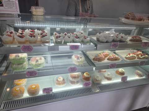 Hmong Delights Bakeshop — photo 3
