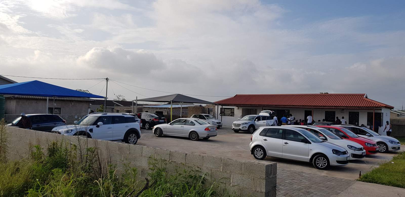 Emoyeni Carwash/shisanyama & Saloon — photo 1
