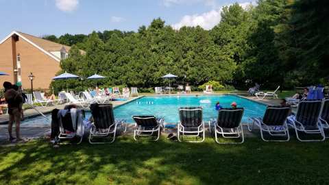 Avon Old Farms Hotel — photo 3
