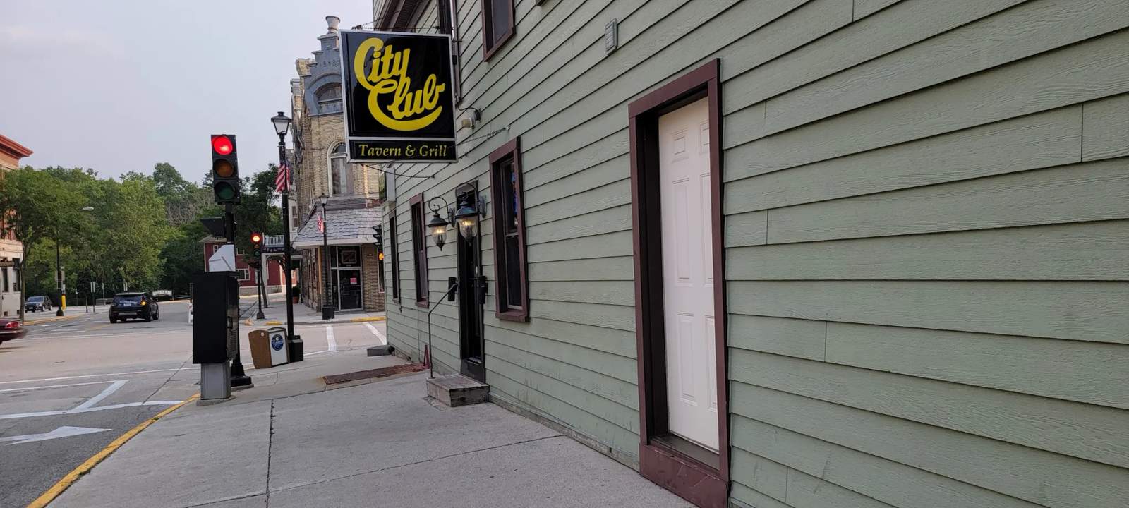 City Club Tavern & Grill — photo 1