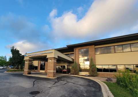 VCA Milwaukee Emergency Center for Animals — photo 2