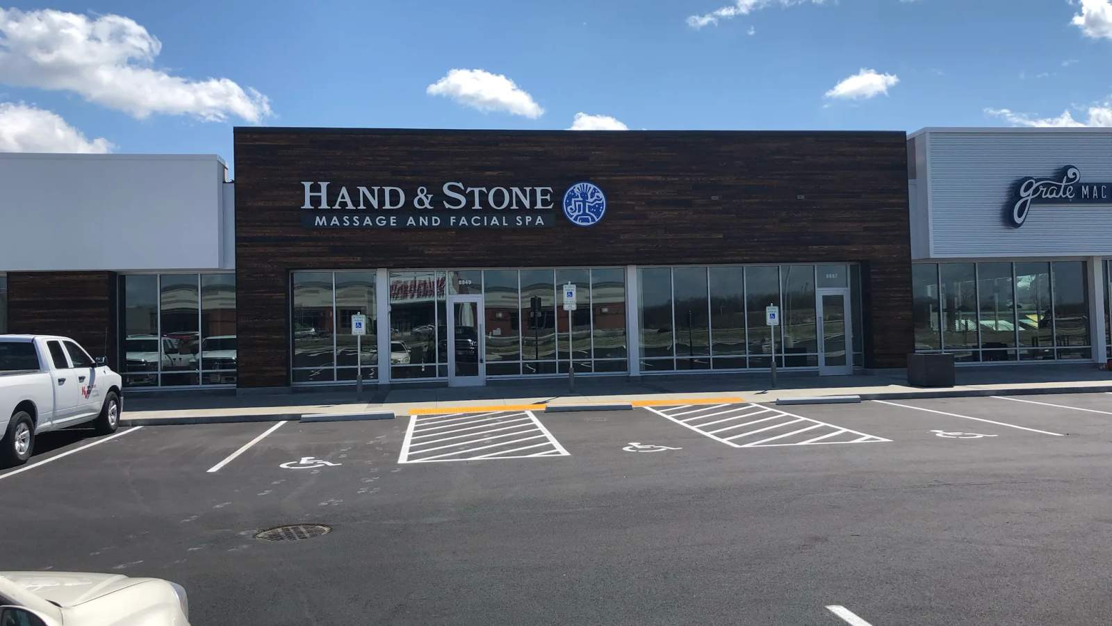 Hand & Stone Massage and Facial Spa — photo 1