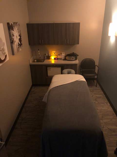 Hand & Stone Massage and Facial Spa — photo 3