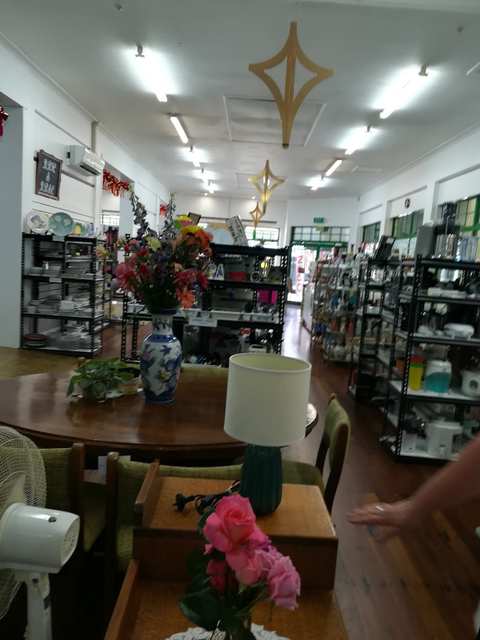 Waipuna Hospice Charity Shop - Katikati — photo 3