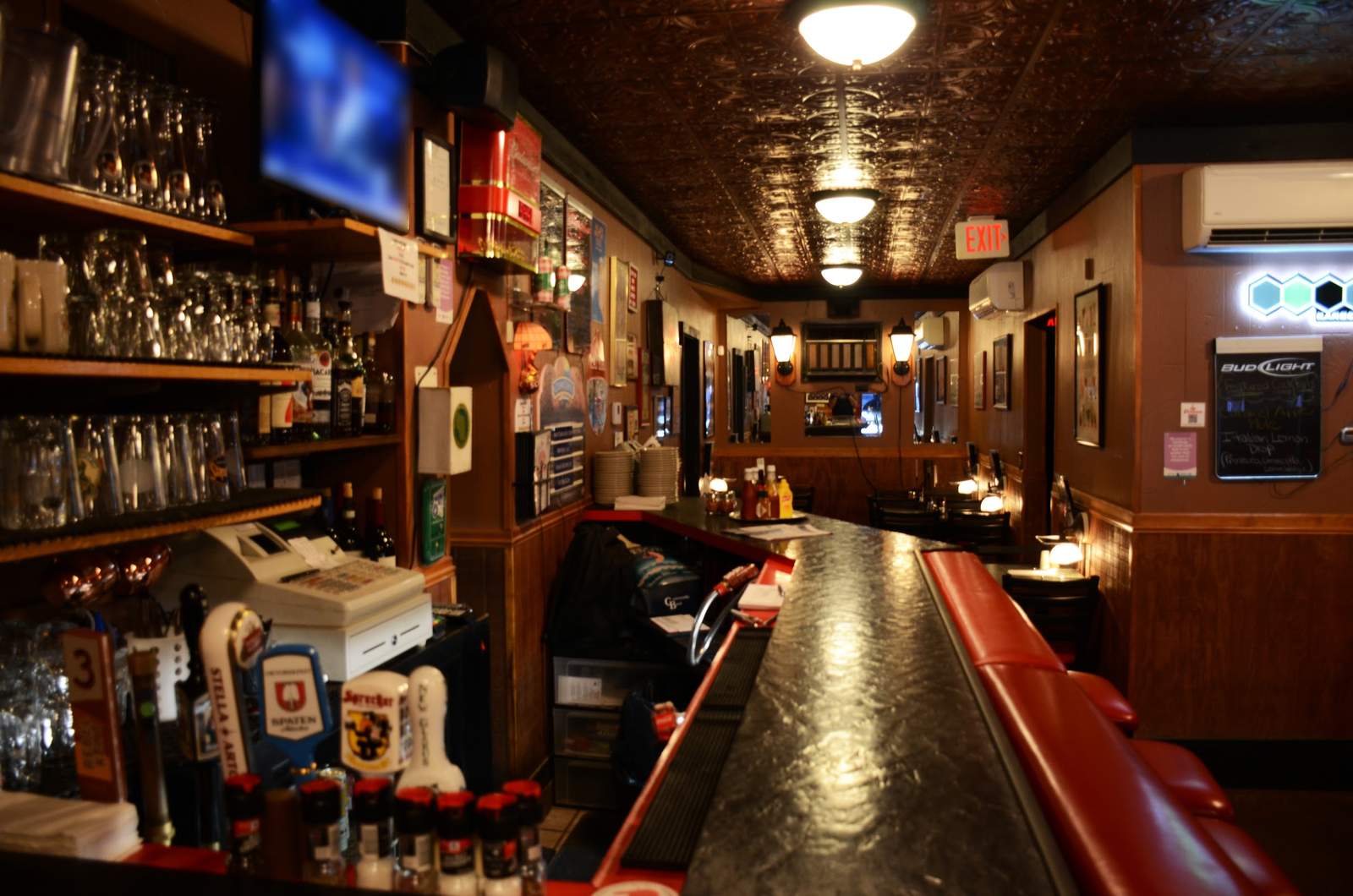 Tomaso's — photo 1