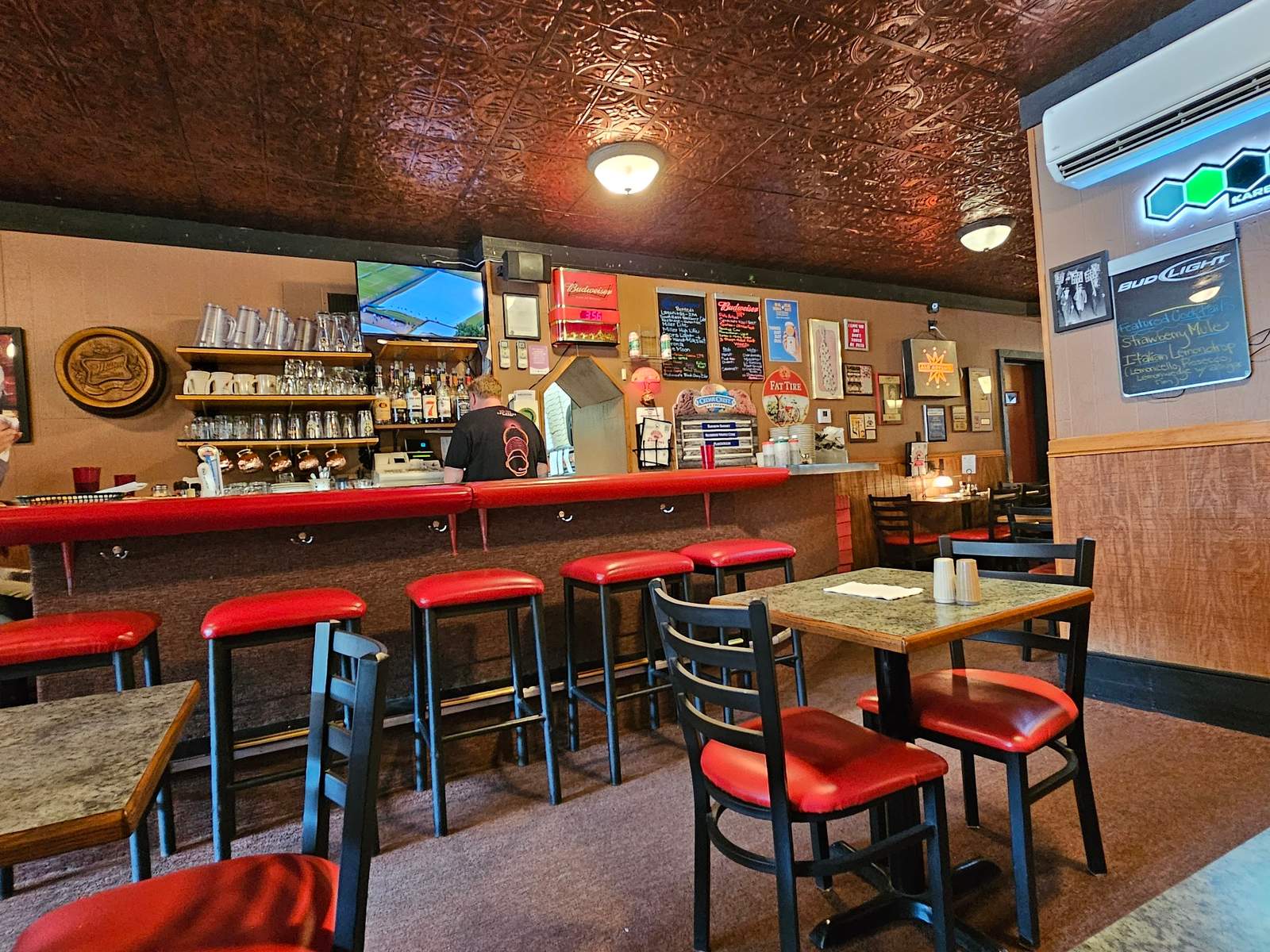 Tomaso's — photo 4