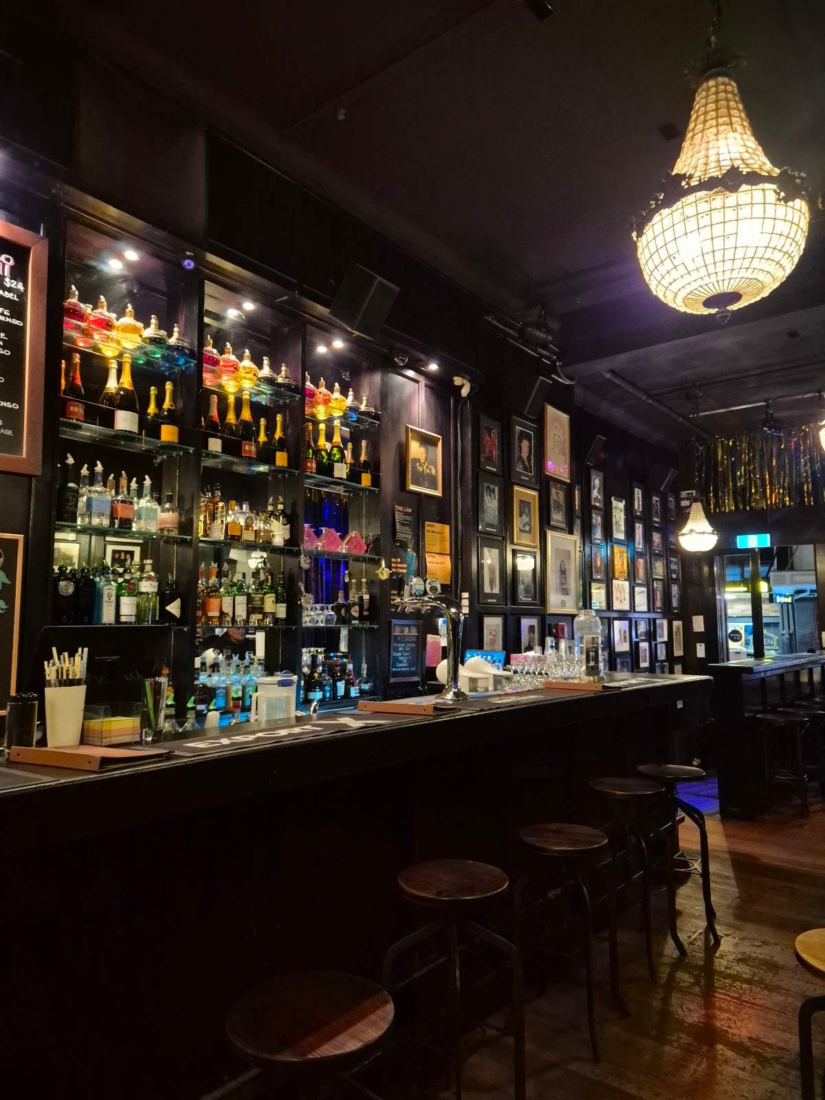 Scotty and Mal's Cocktail and Lounge Bar — photo 3