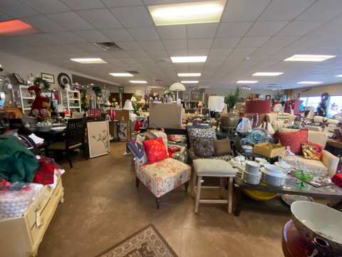 Ivana's Trunk Consignment Store — photo 3