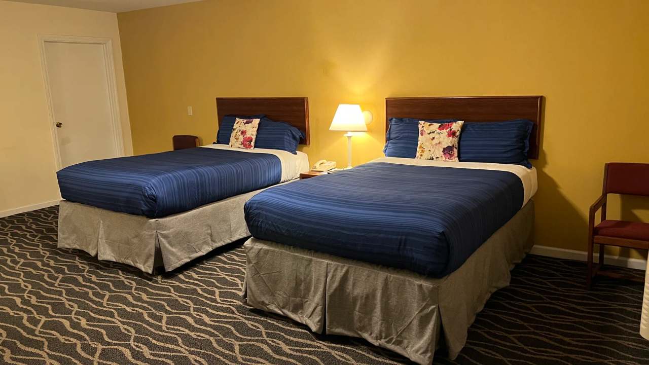 Pier Blue Inn — photo 2